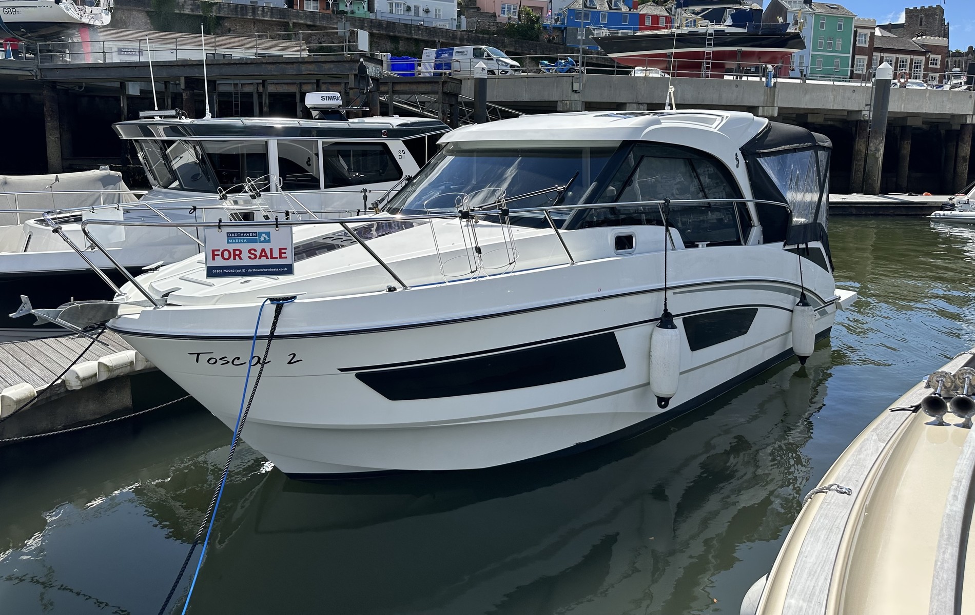 The USED - 2018 ANTARES 9 by Beneteau Outboard
