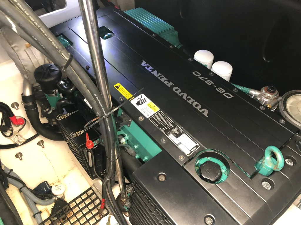 Sealine SC42 Engine Refitted 3