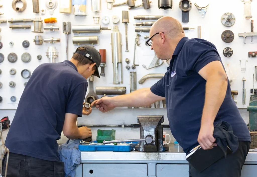 Boat services marine