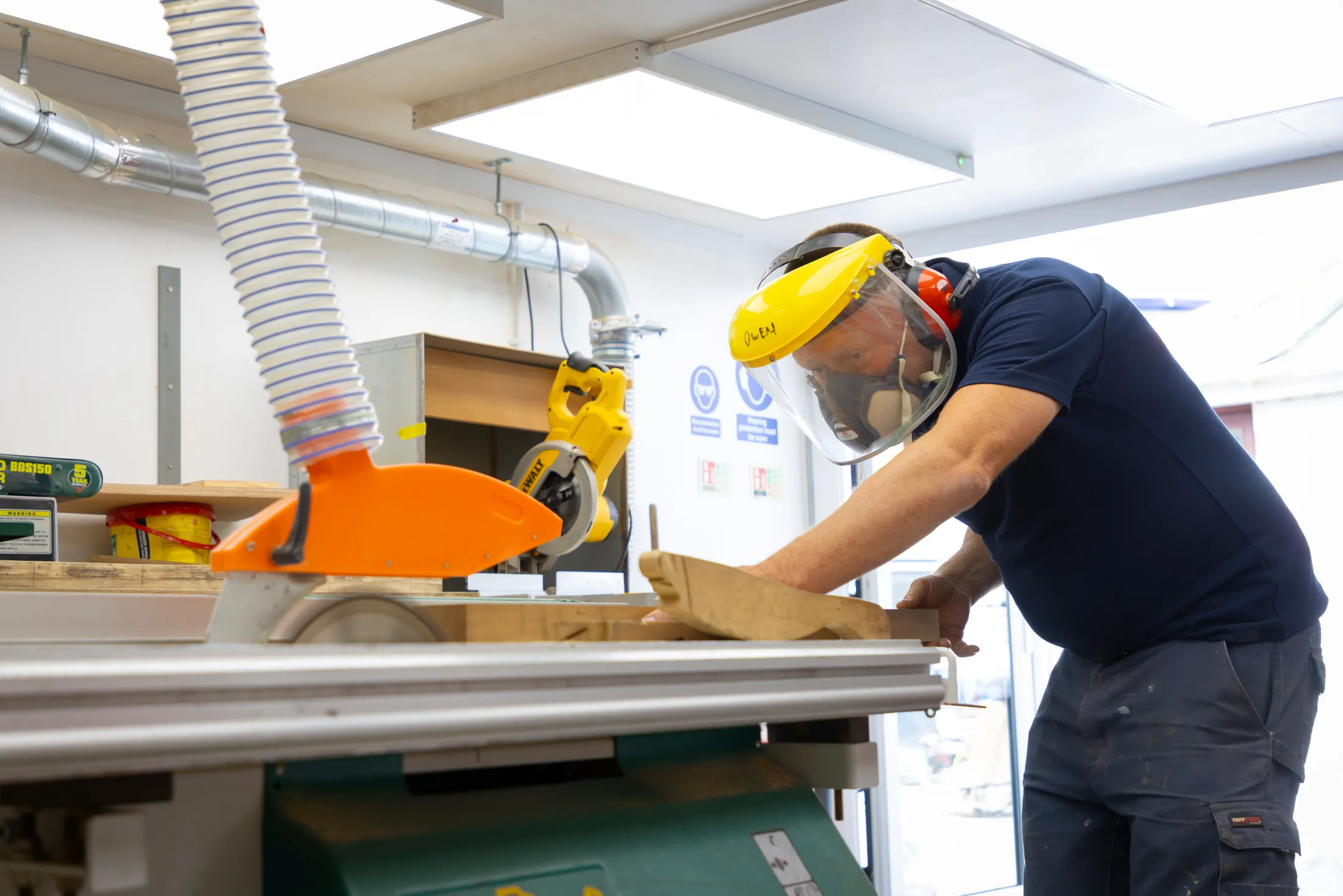 Shipwrights darthaven boat workshop services devon